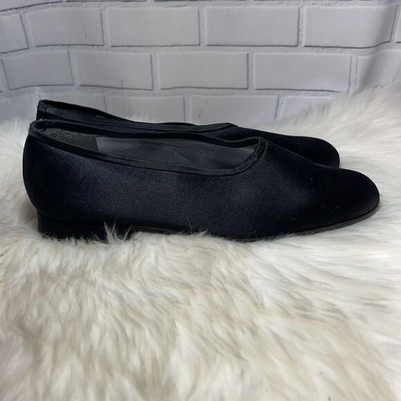 Stuart Weitzman Black Satin Chicflats Ballet Flats - Picture 4 of 6